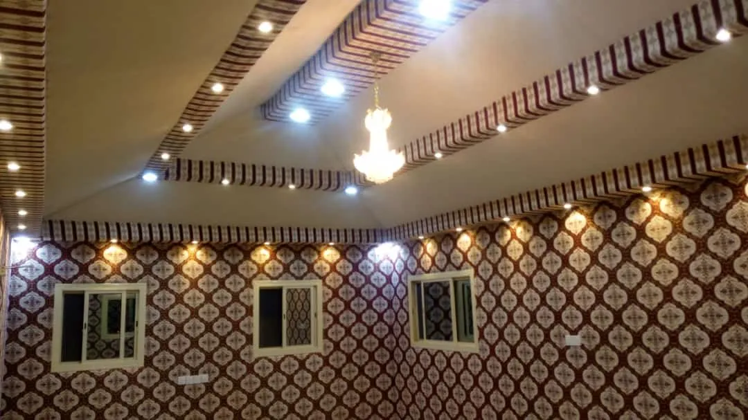 خيام ملكي وبيوت شعر